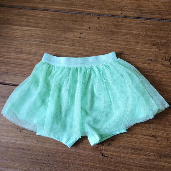 Gerber Toddler Girls Tank Top & Bike Shorts, 2-Piece Outfit Size 3-6 Months - Picture 6 of 8